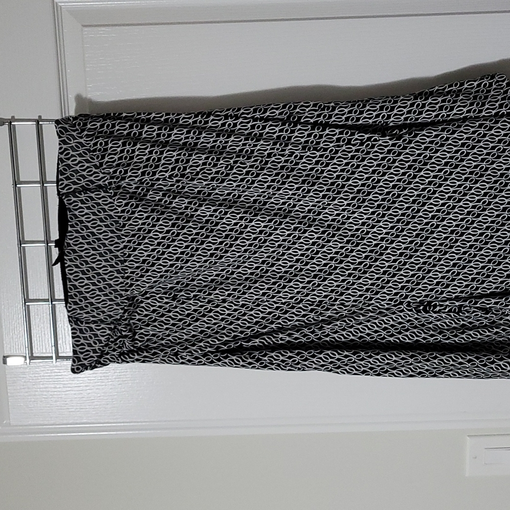 Slip on skirt